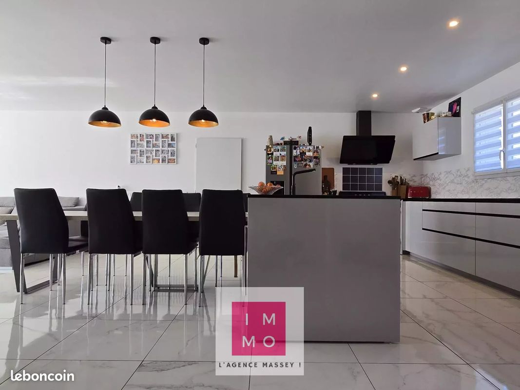 Maison 5 pièces 110 m² · à Rabastens-de-Bigorre · 110 m² · 257 000 €