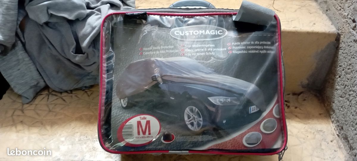 Housse protection voiture (image 1)