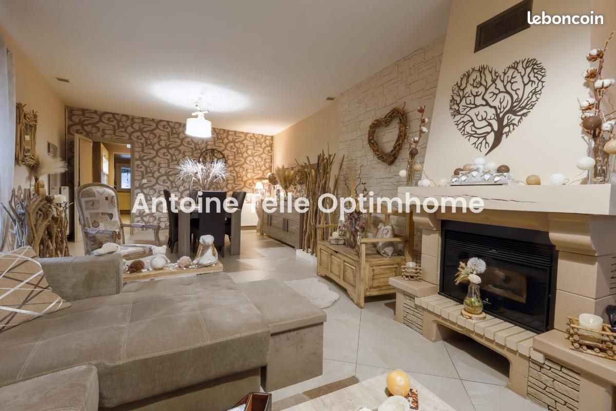 Maison 6 pièces 121 m² · au Cateau-Cambrésis · 121 m² · 152 000 €