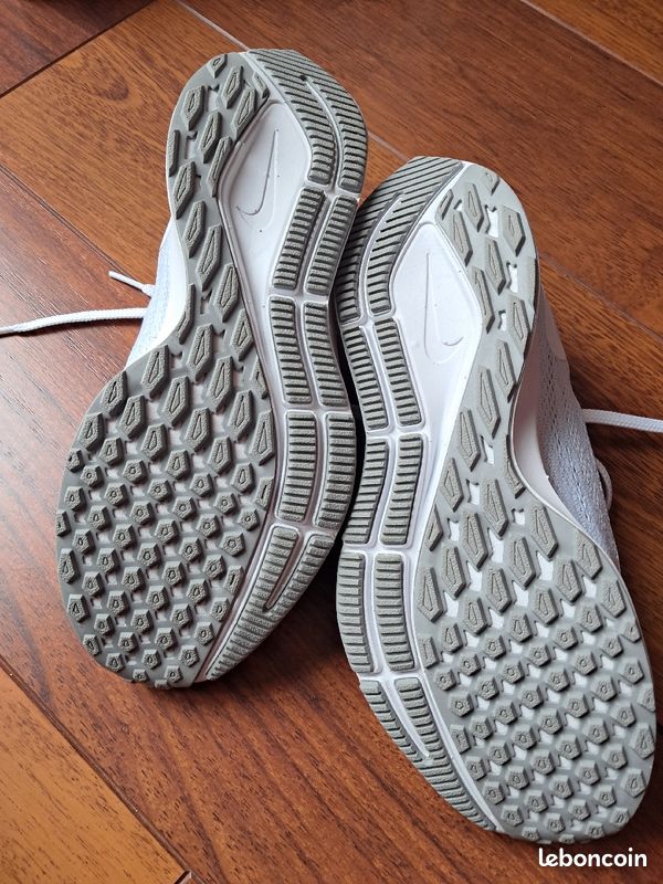 Nike femme 36.5 (image 2)
