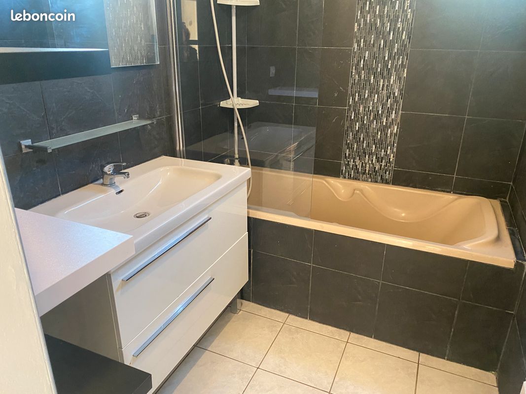 Maison a louer creteil - 5 pièce(s) - 140 m2 - Surfyn