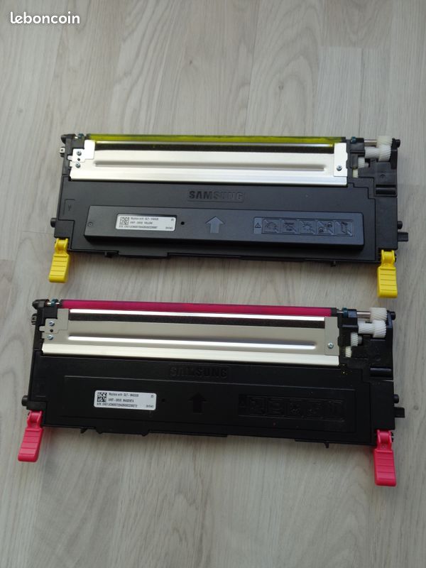 Lot 4 toners originaux Samsung réf 4092 (image 3)