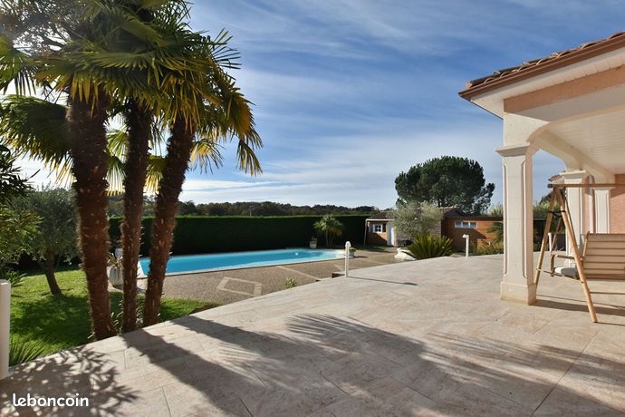 Villa 7 pièces 204 m²