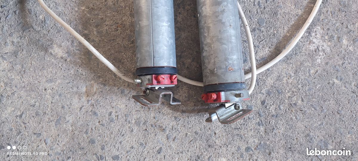 Moteur avec axe volet roulant (image 2)