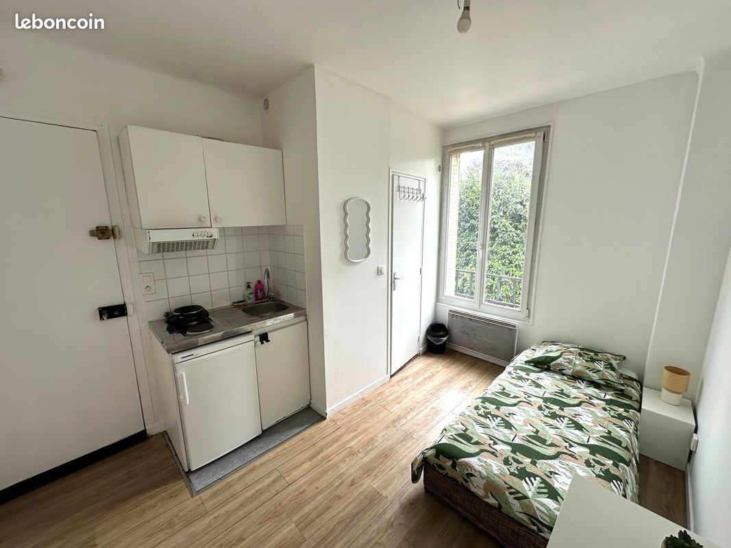 Appartement 1 pièce 12 m² · à Viroflay · 12 m² · 500 €