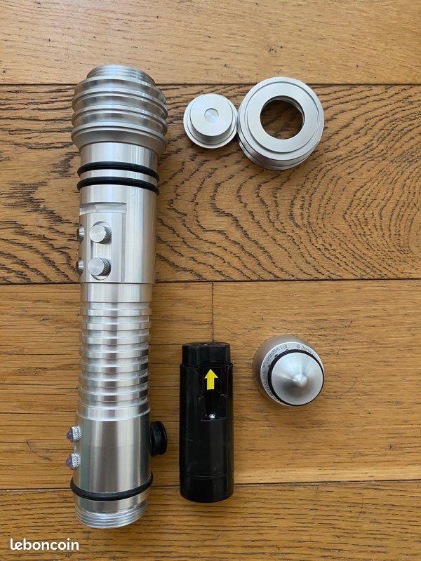 Sabre laser Star Wars officiel (image 2)