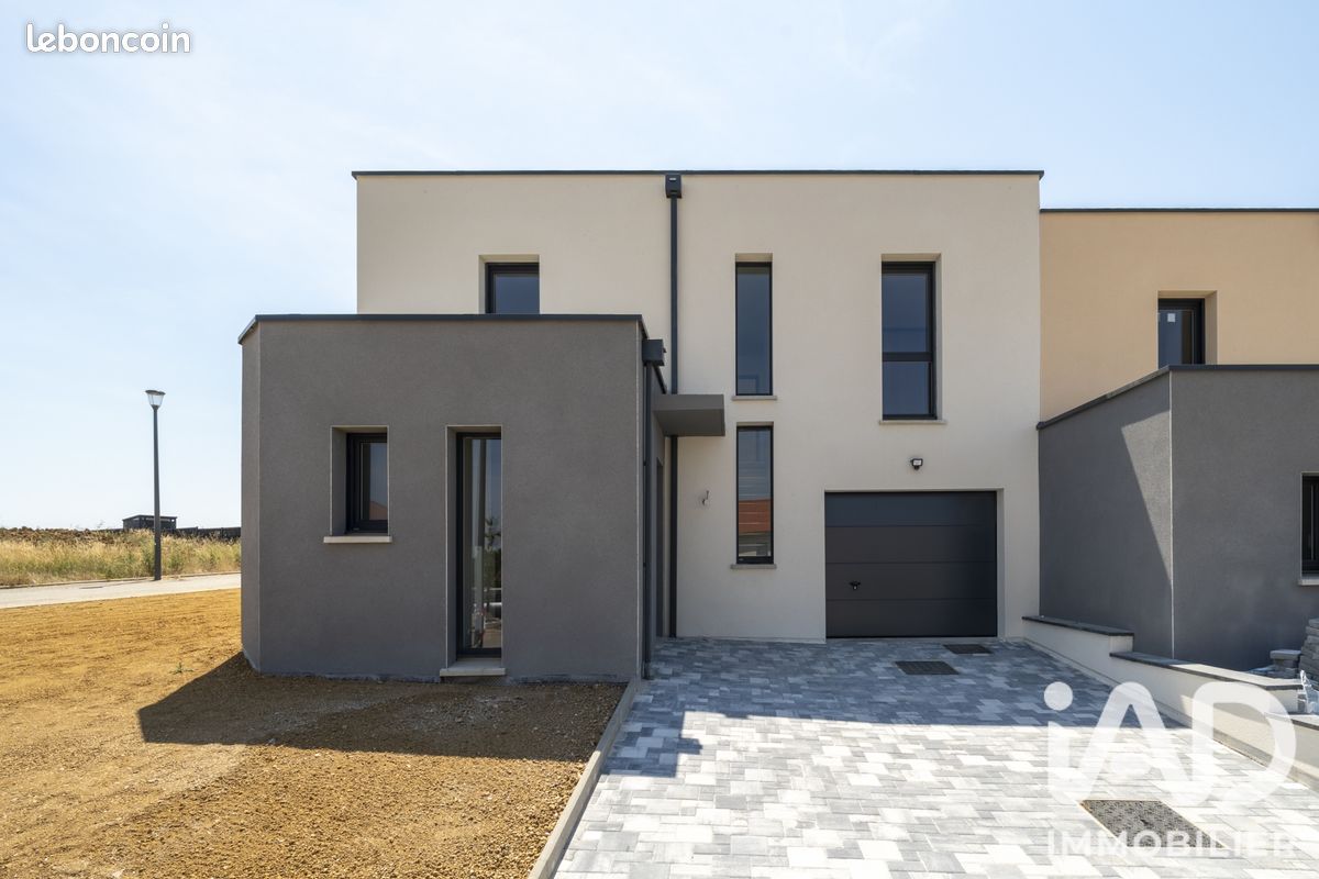 Maison 5 pièces 117 m² · à Fléville-Devant-Nancy · 117 m² · 385 000 €