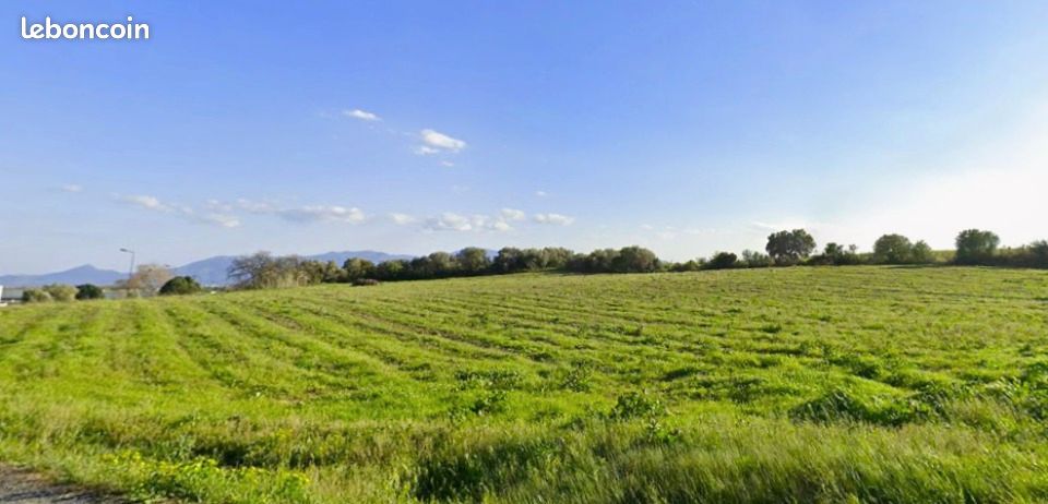 Terrain 740 m² Perpignan · 220 000 €