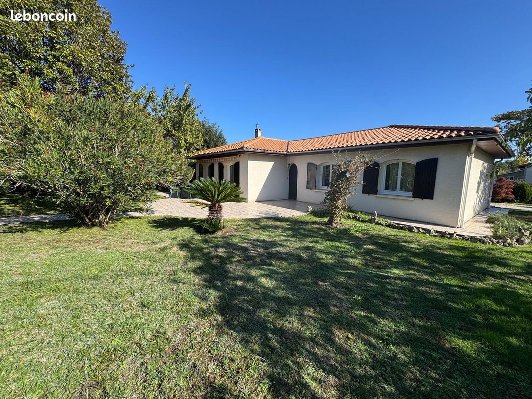 Maison 5 pièces 131 m² · à Léognan · 131 m² · 367 500 €