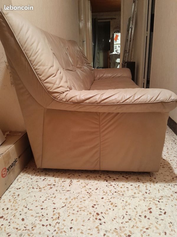 Canapé et fauteuil cuir beige (image 3)