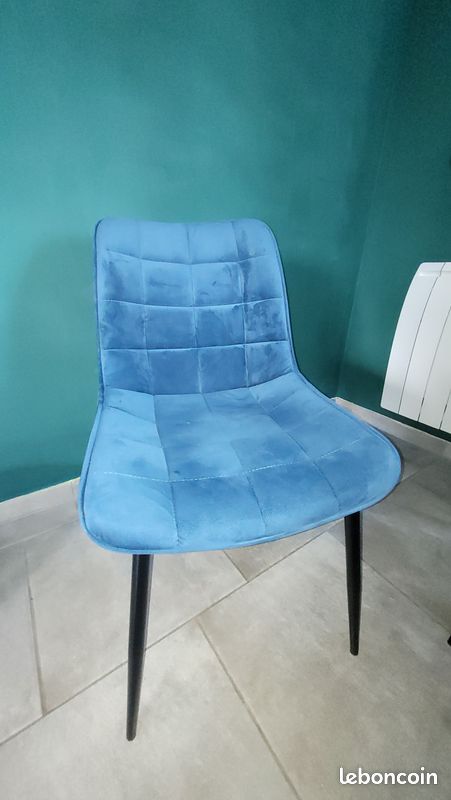 Lot 4 chaises (image 3)