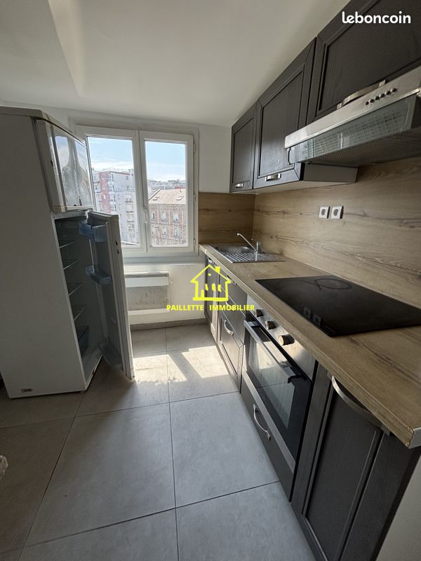 Appartement 3 pièces 49 m² · à Le Havre · 49 m² · 670 €
