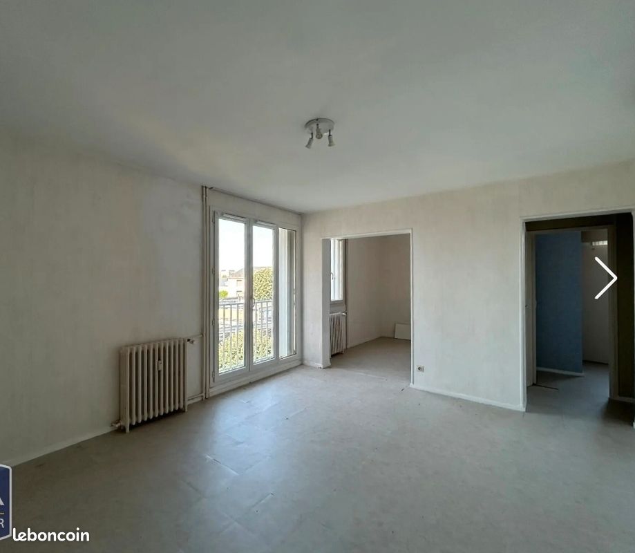 Appartement 4 pièces 66 m² · à Châteaudun · 66 m² · 64 000 €