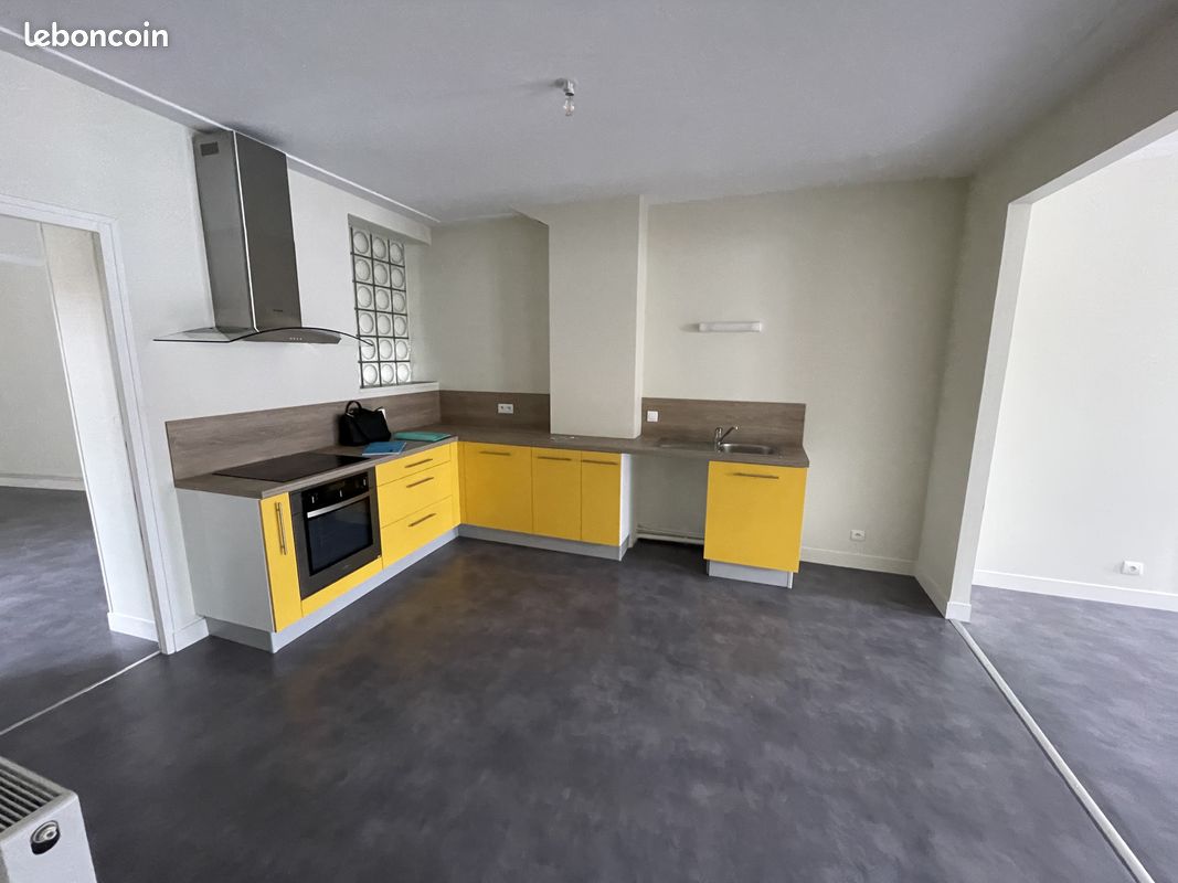 Appartement 69 m² · à Cherbourg-en-Cotentin · 69 m² · 715 €/mois