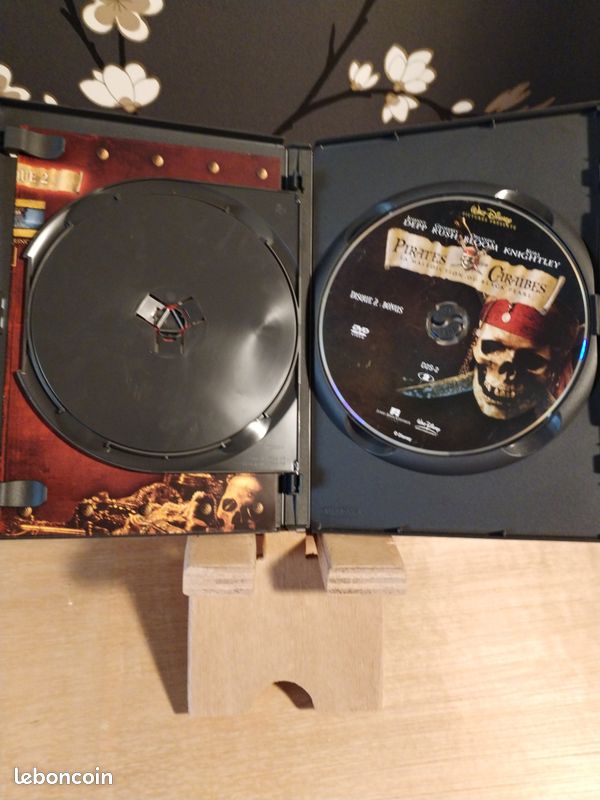 DVD pirates des caraïbes (image 4)