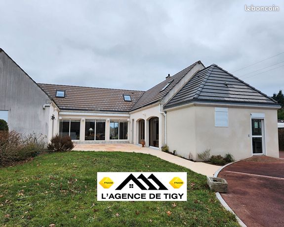 Maison 7 pièces 220 m²