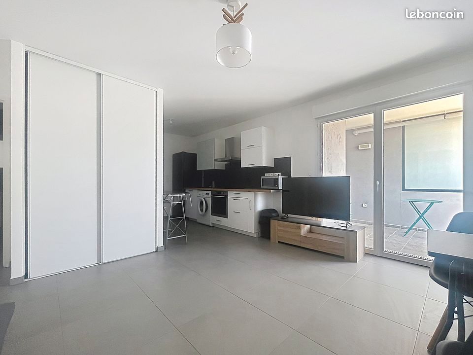 Appartement 1 pièce 29 m² · à Ajaccio · 29 m² · 613 €