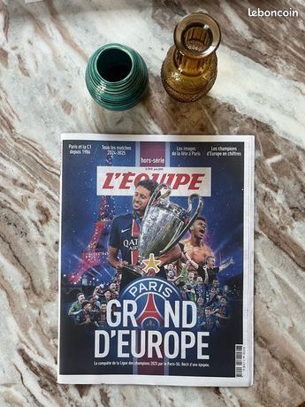 Journal L'Equipe hors-série PSG vainqueur de la LDC « Grand d'Europe » avec cadre - Collection