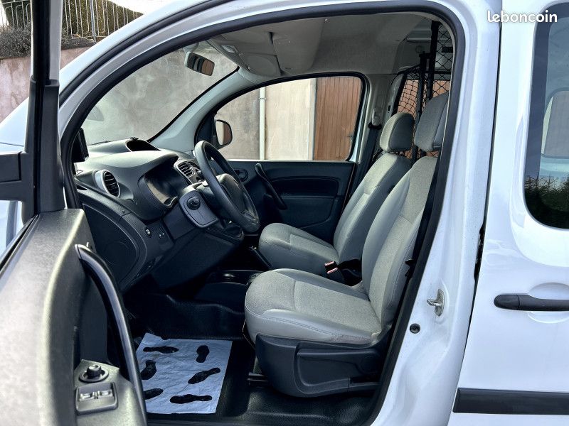 Renault KANGOO II EXPRESS MAXI 1.5 BLUE DCI 95CH GRAND VOLUME CONFORT (image 13)