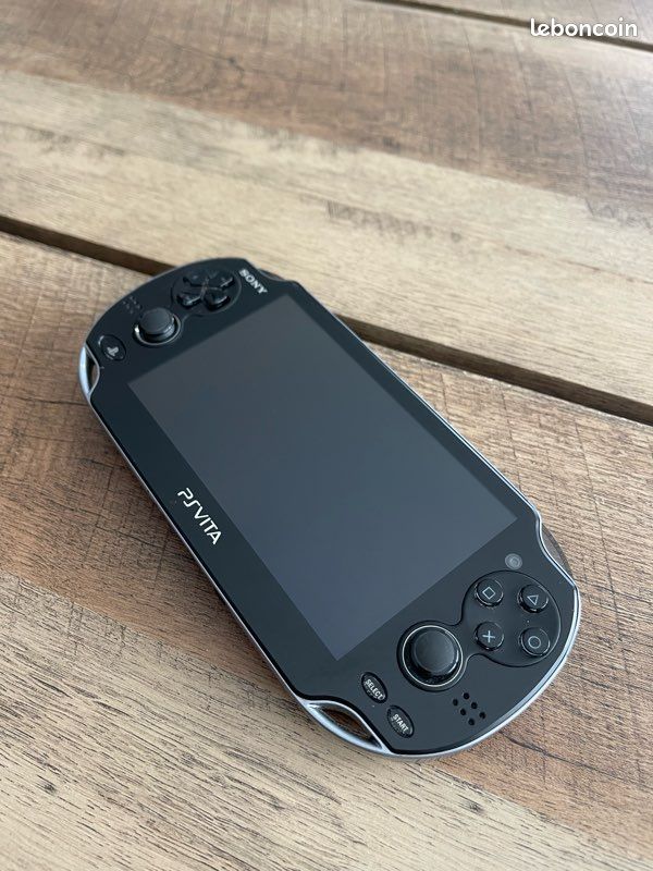 PS Vita 1000 à réparer (image 1)