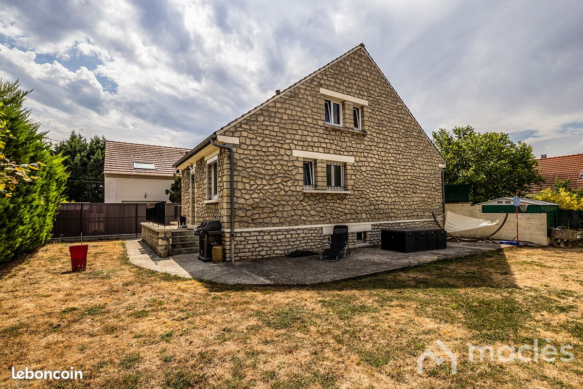Maison 4 pièces 75 m² · à Mériel · 75 m² · 365 000 €