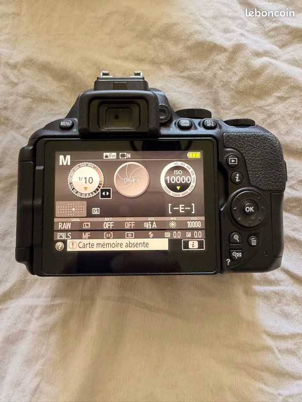 📸 Nikon D5600 + Objectif AF-S DX 18-140mm VR – 3 600 déclenchements (image 7)