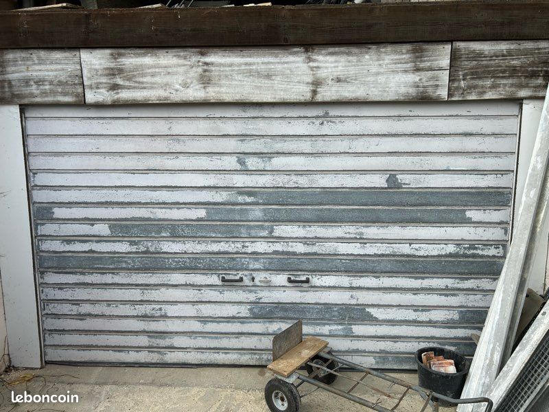 Porte garage sectionnelle 3,5 m large (image 1)