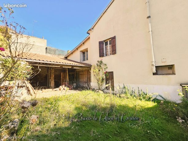 Vente | Maison de maître | 8p | 6ch | 230 m² | Agonac | Jardin