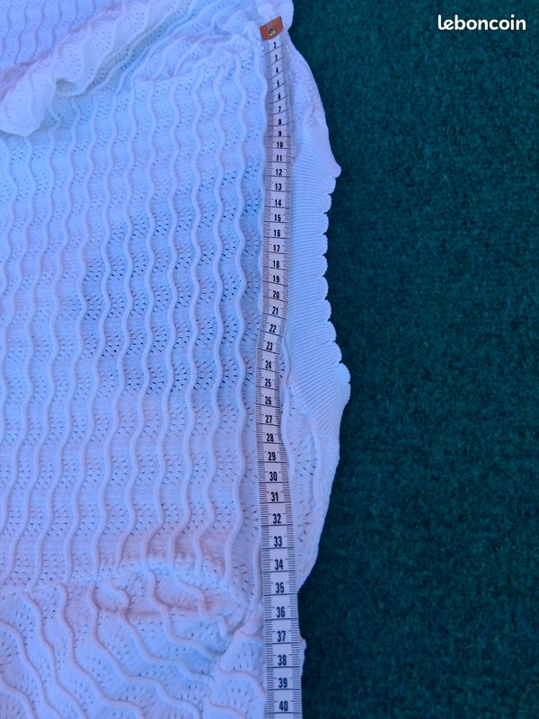 Boléro Zara Femme S - Cardigan court blanc ajouré vagues - Crop gilet boutonné - 39cm (image 8)