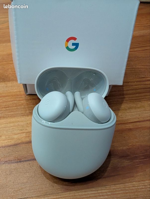Pixel buds (image 2)