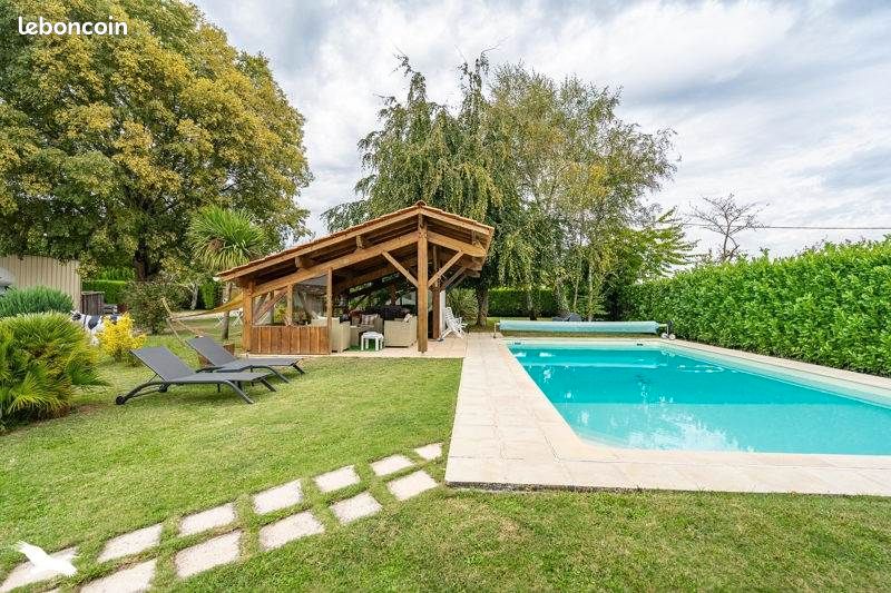Maison 8 pièces 225 m² · à Nérigean · 225 m² · 385 688 €