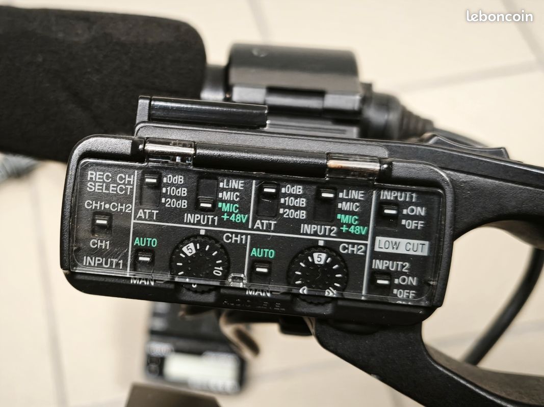 Catégories des Pièces détachées pour SONY PXW-X70