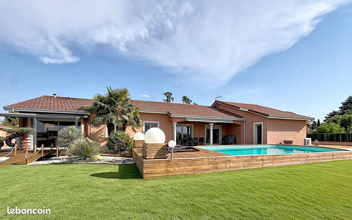Maison 6 pièces 190 m² · à Meximieux · 190 m² · 530 000 €