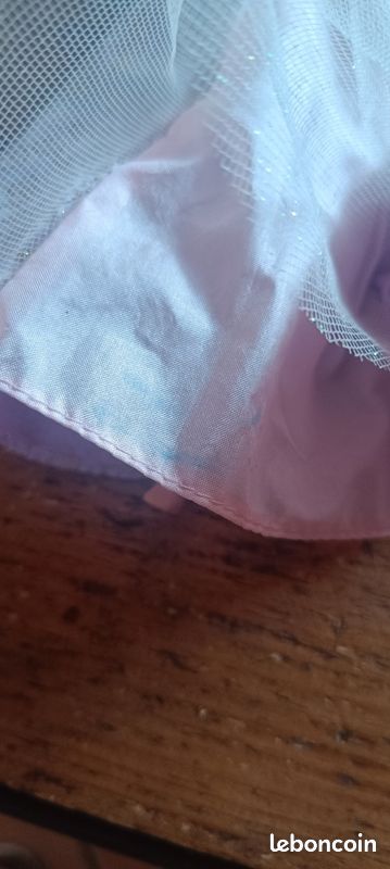 Poupée Barbie princesse raiponce (image 6)
