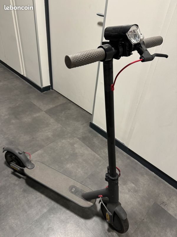 Trottinette électrique (image 4)