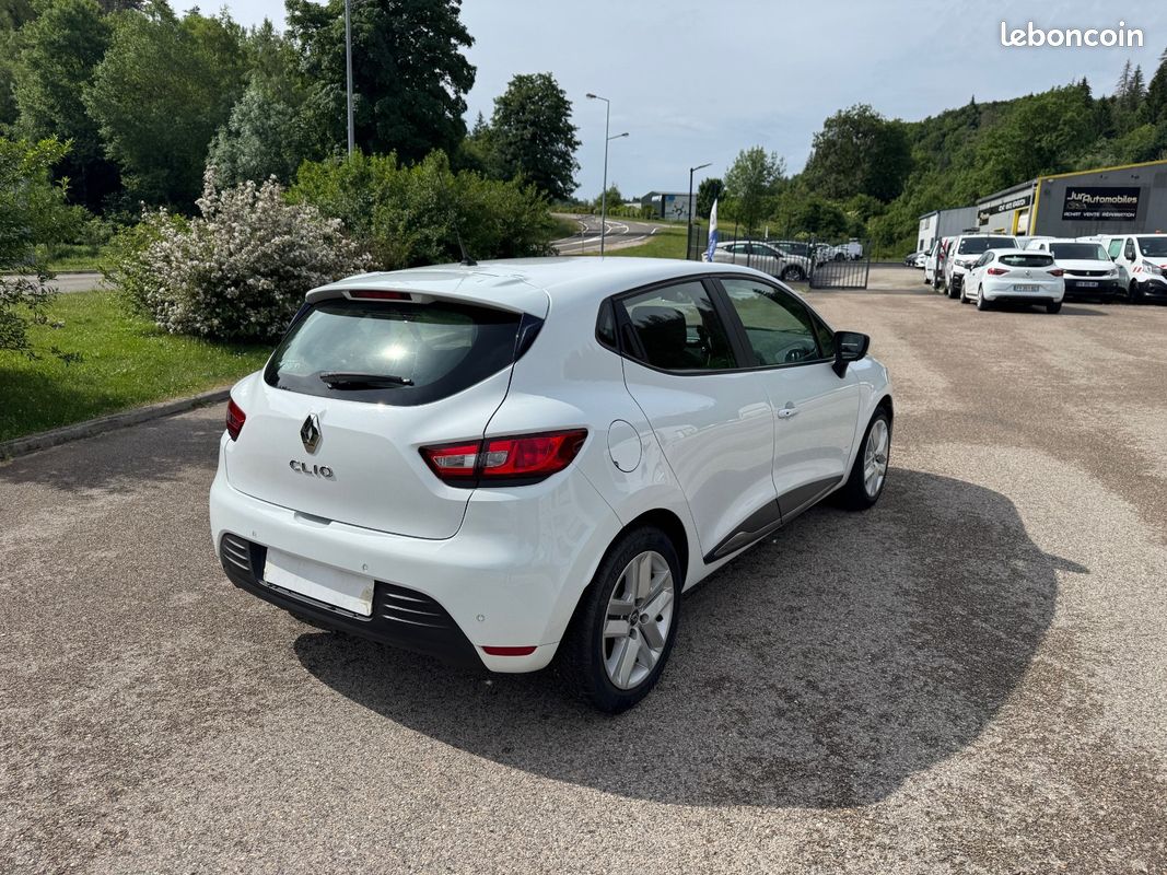 RENAULT CLIO IV TCe 90 - 19 Génération PREMIERE MAIN (image 4)
