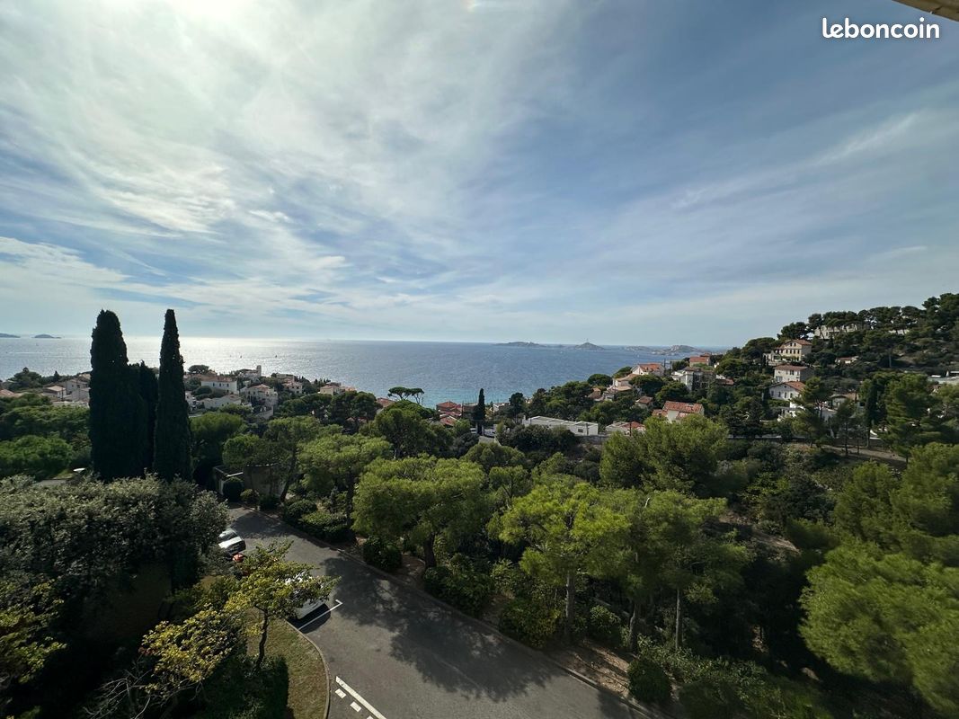 Parking 3 pièces 119 m² · à Marseille · 119 m² · 3 250 €/mois