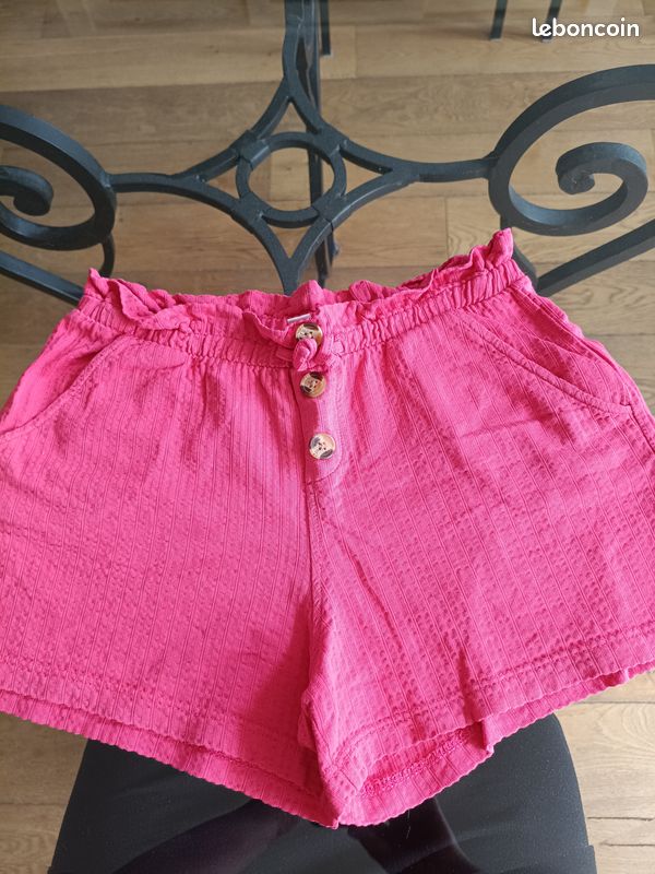 Short (image 1)