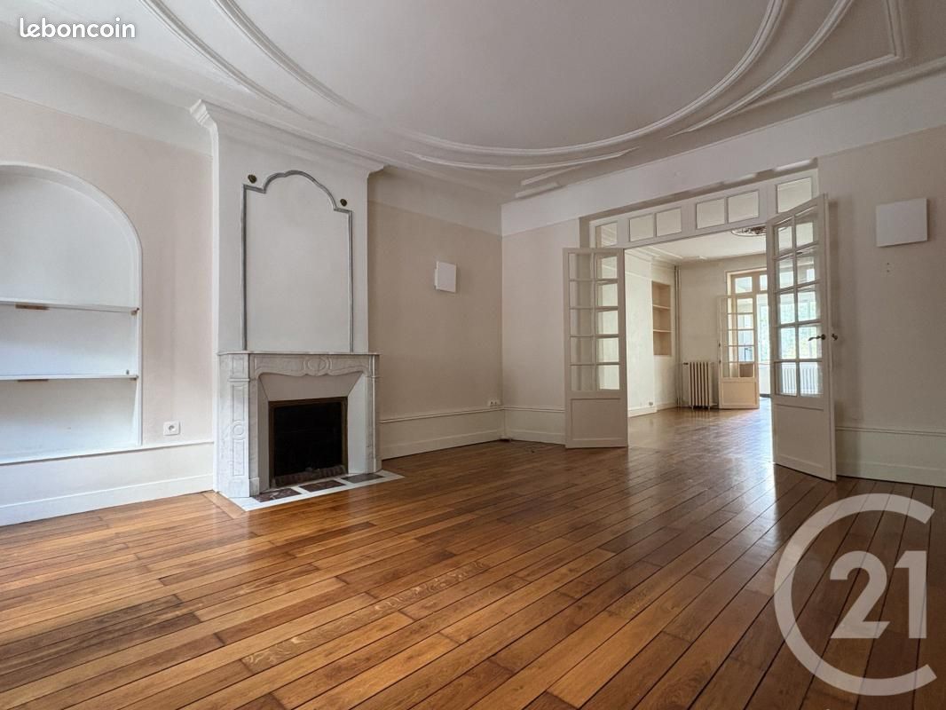 Maison 6 pièces 153 m² · à Châteauroux · 153 m² · 215 000 €