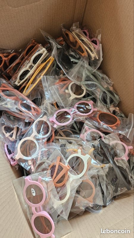 Lot de 178 lunettes fantaisie pour enfants (image 2)