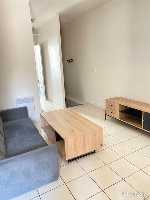 Appartement 3 pièces 44 m² · à Bordeaux · 44 m² · 1 046 €