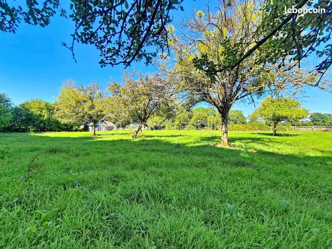 Terrain 2 986 m² Saint Benoit D Hebertot · à Saint-Benoît-d'Hébertot · 130 000 €