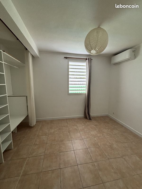 Appartement 4 pièces 82 m² · à Baie-Mahault · 82 m² · 1 100 €/mois