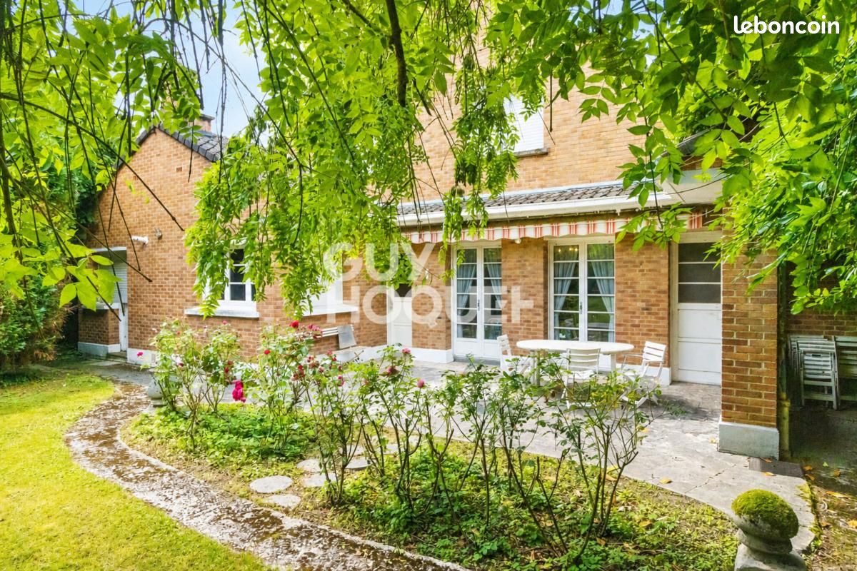 Maison 7 pièces 153 m² · à Lambersart · 153 m² · 369 000 €