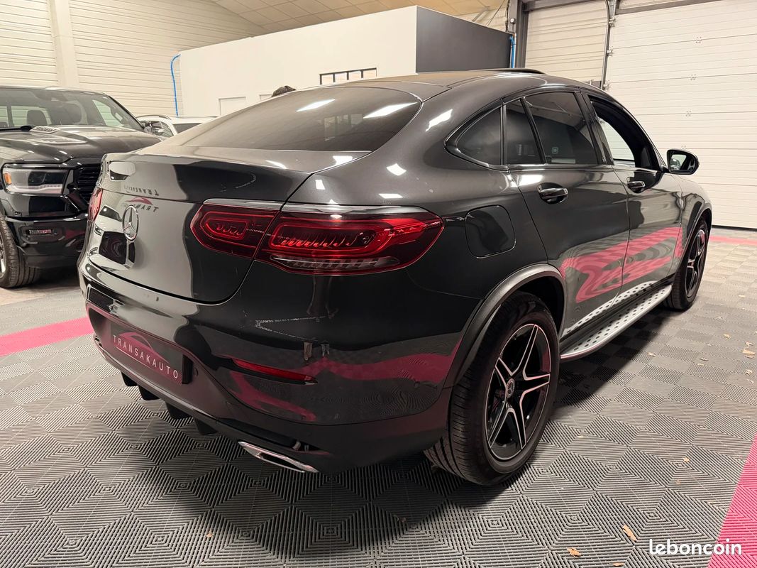 Mercedes-Benz GLC COUPÉ COUPE 220 d 4Matic / ENTRETIEN COMPLET MERCEDES (image 4)