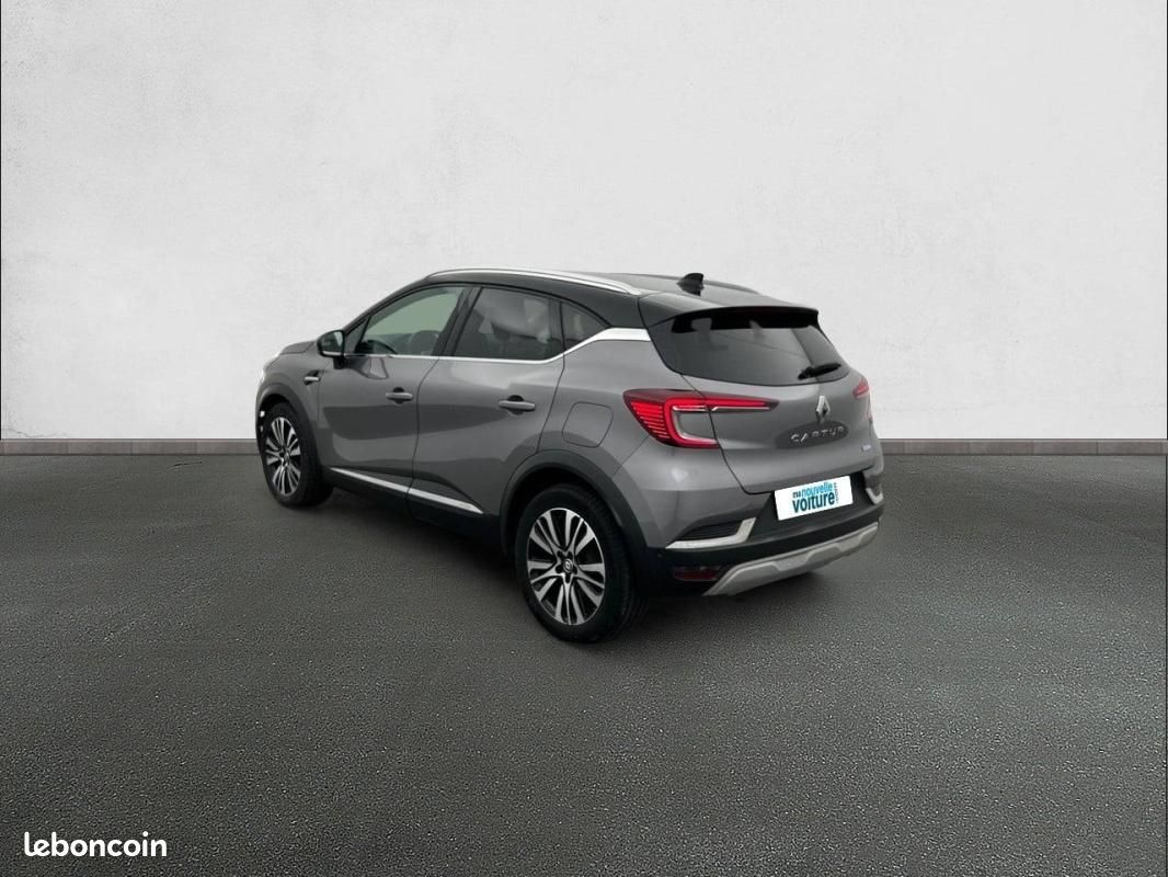 Renault Captur E-Tech Plug-in 160 - 21 Initiale Paris (image 7)