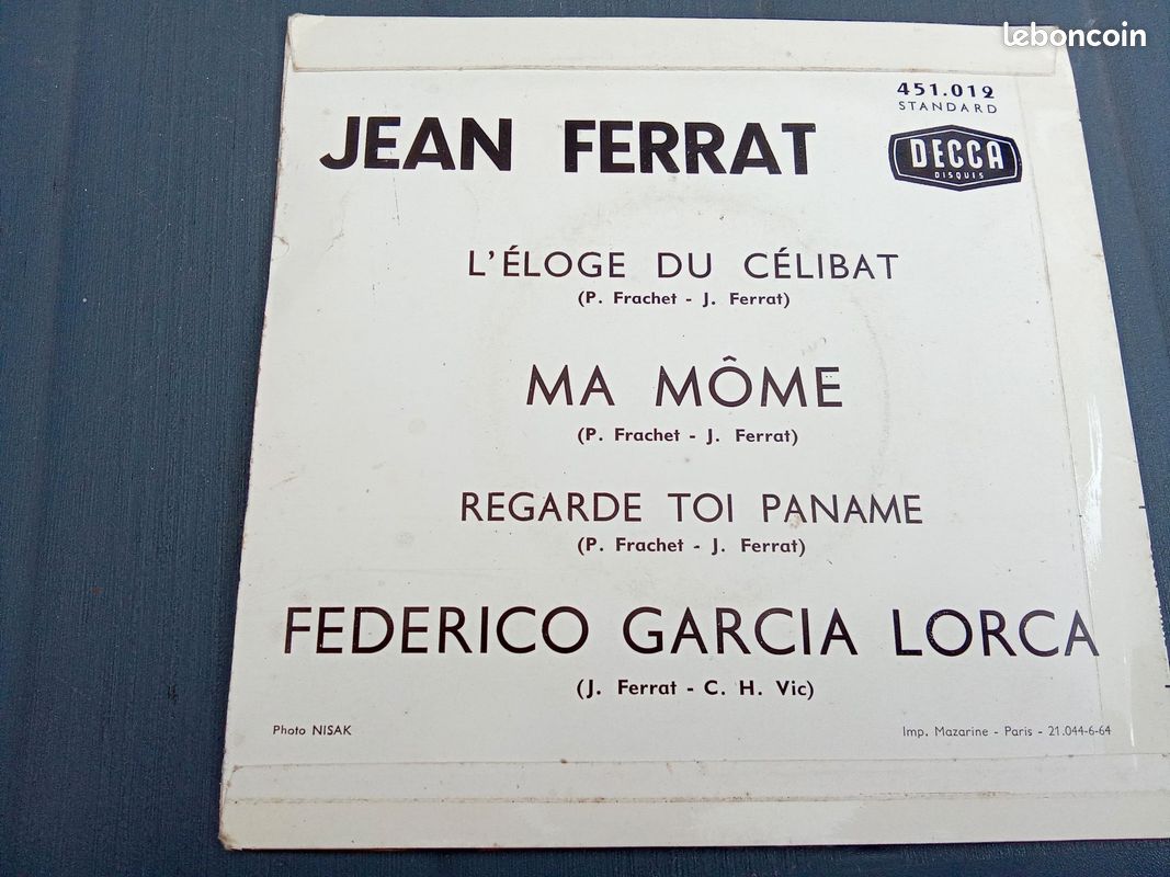 Ancien disque vinyle 45 T Jean FERRAT 1 (image 2)