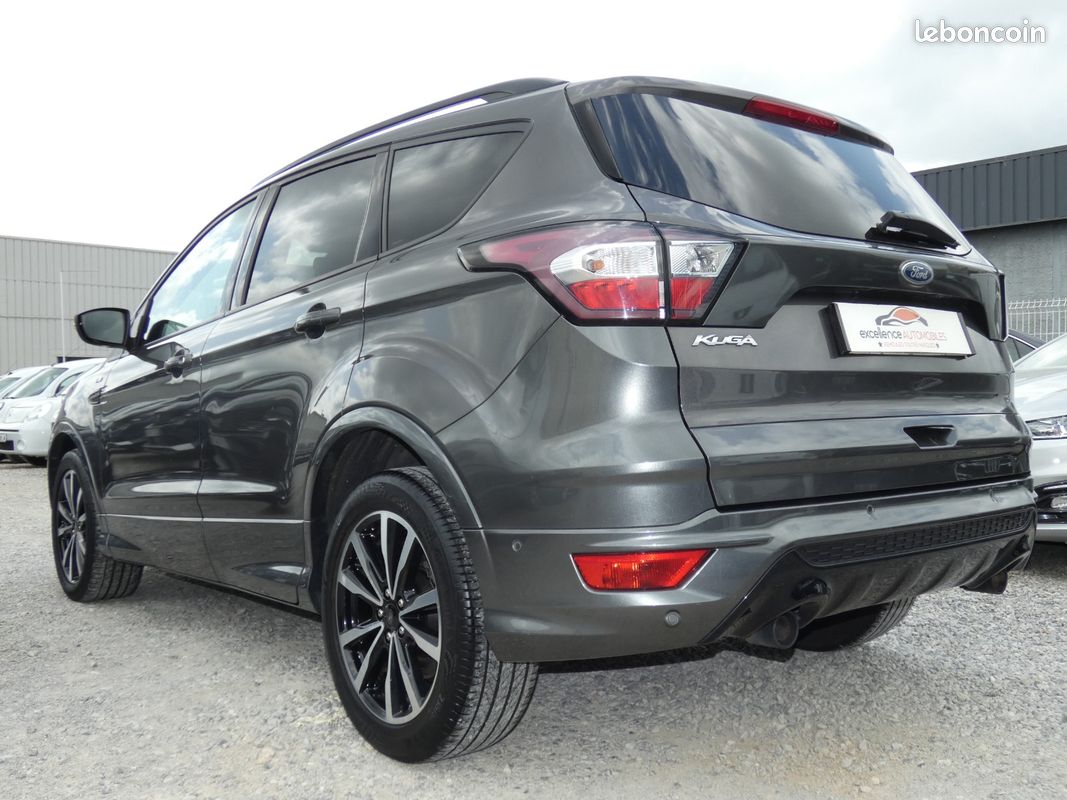 FORD KUGA 1.5 TDCi 120 4x2 Powershift ST-Line (Historique de factures d'entretien dispo) (image 3)