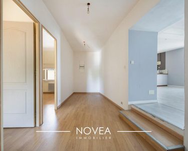 Maison 395 000 € - 259 m²