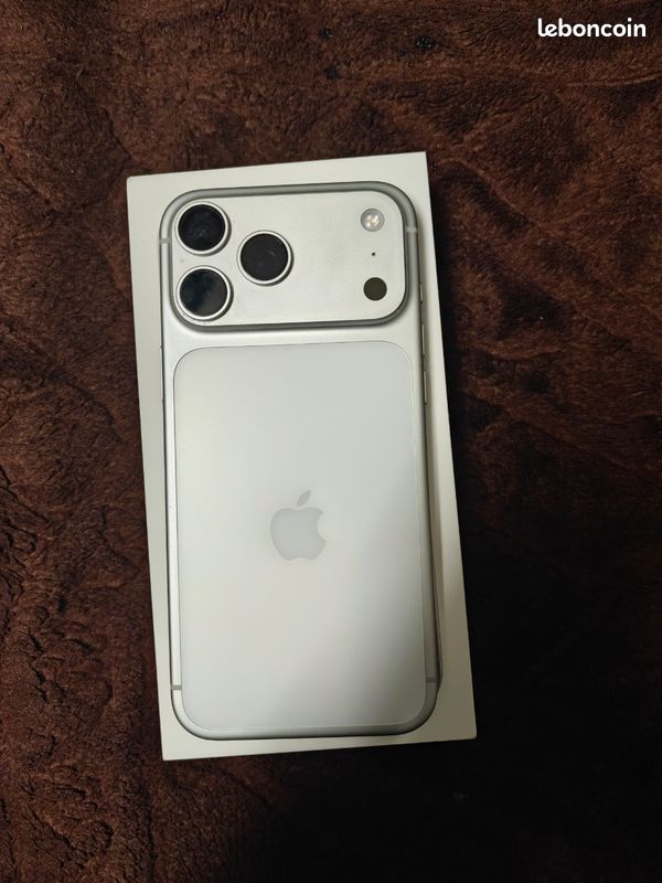 IPhone 17 pro max (image 3)